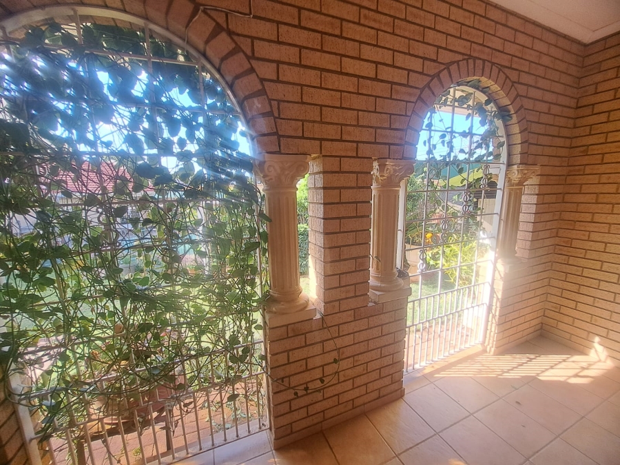 4 Bedroom Property for Sale in Protea Park North West